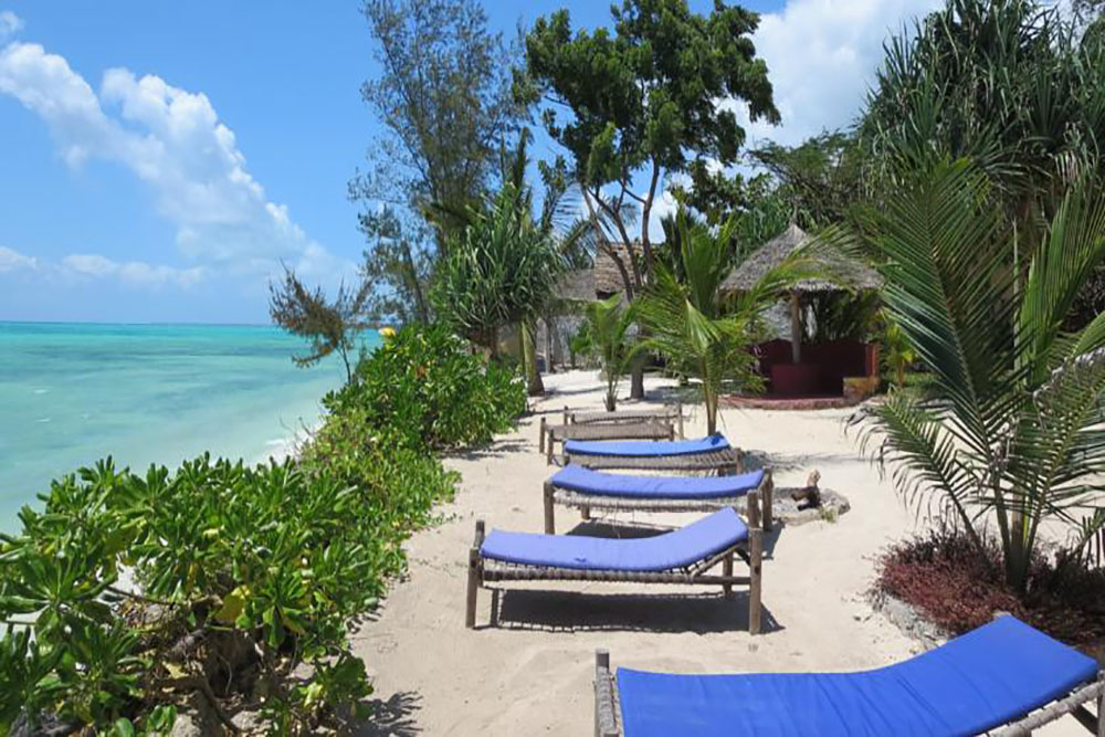 QUEEN OF SHEBA BEACH LODGE