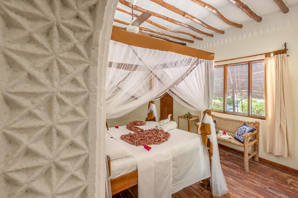 HAKUNA MAJIWE BEACH RESORT